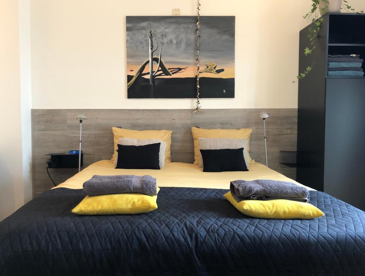 Bolton Boulevard Beach Rooms Vlissingen Dış mekan fotoğraf